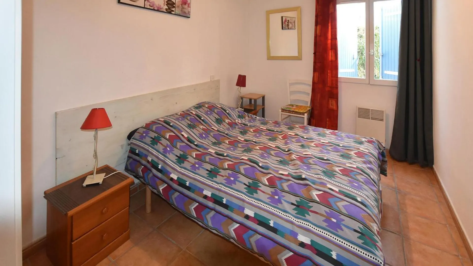 4 Bedroom Awesome Home In Vaison-La-Romaine 0*,