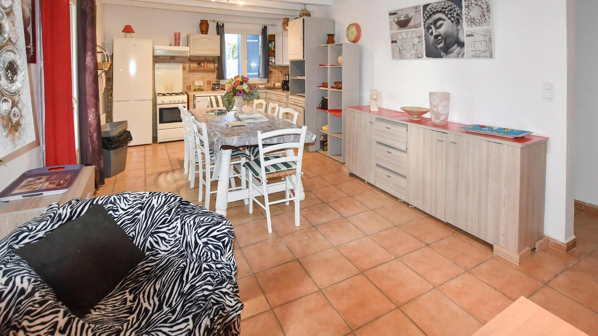 4 Bedroom Awesome Home In Vaison-La-Romaine