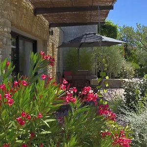 Les Lavandes Holiday home